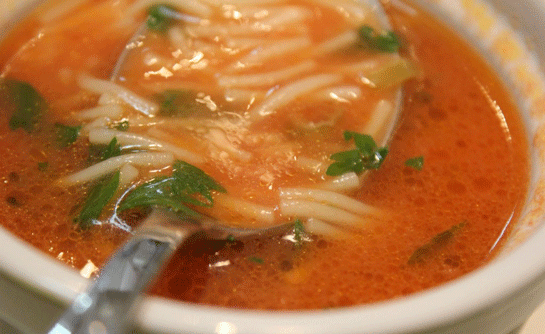 Domatesli Tel Şehriye Çorbası Tarifi ve Malzemeleri